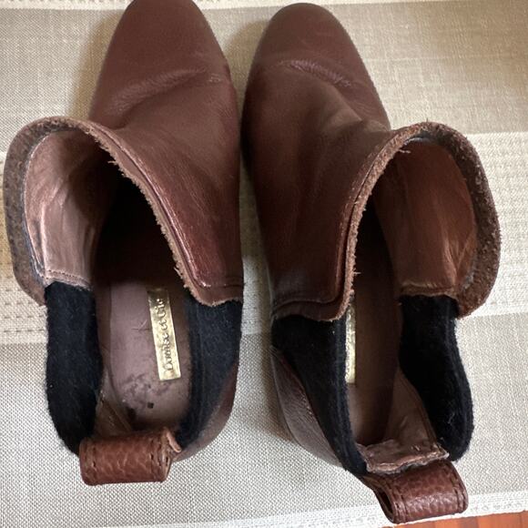 Louise Et Cie Chelsea Boots Brown Leather Pull-On Almond Toe Size 6.5 - Picture 5 of 7